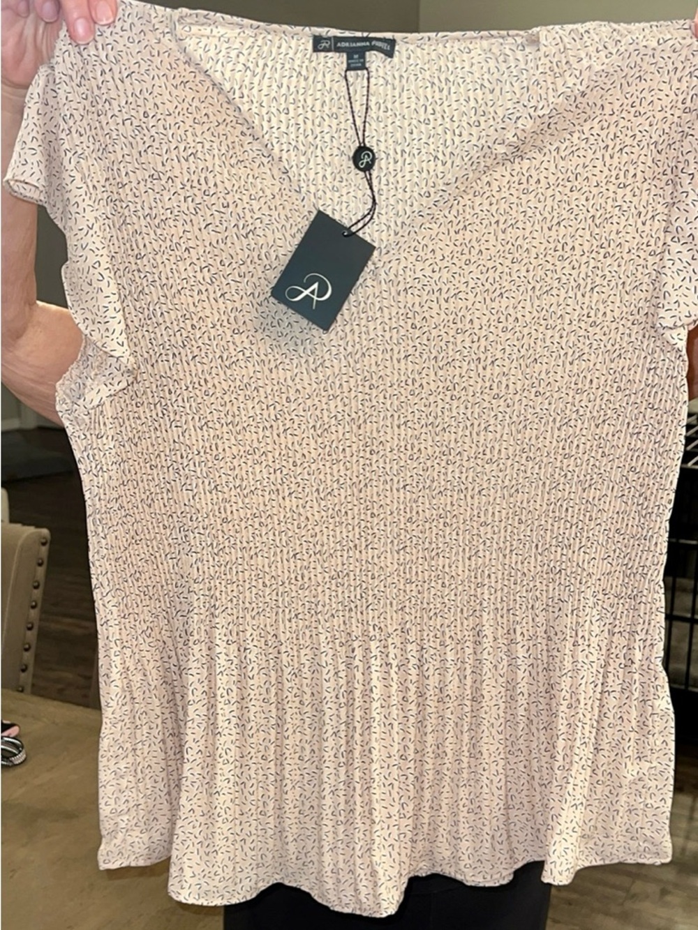 Adrianna Papell flowy spring floral Flutter-Sleeve Peplum Top size medium